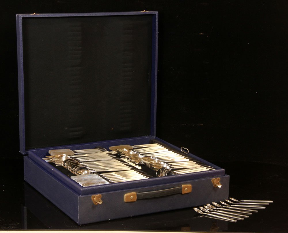 Copenhagen Stainless Flatware Set (1 of 3)