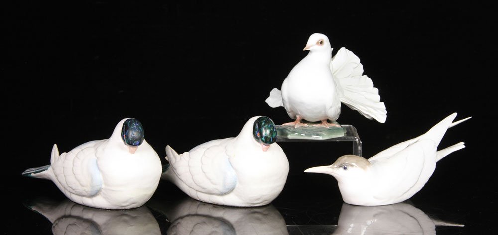 Lot of 4 Porcelain Birds (1 of 5)