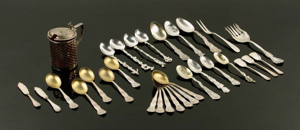 Assorted American and Mexican Silver (1 of 4)