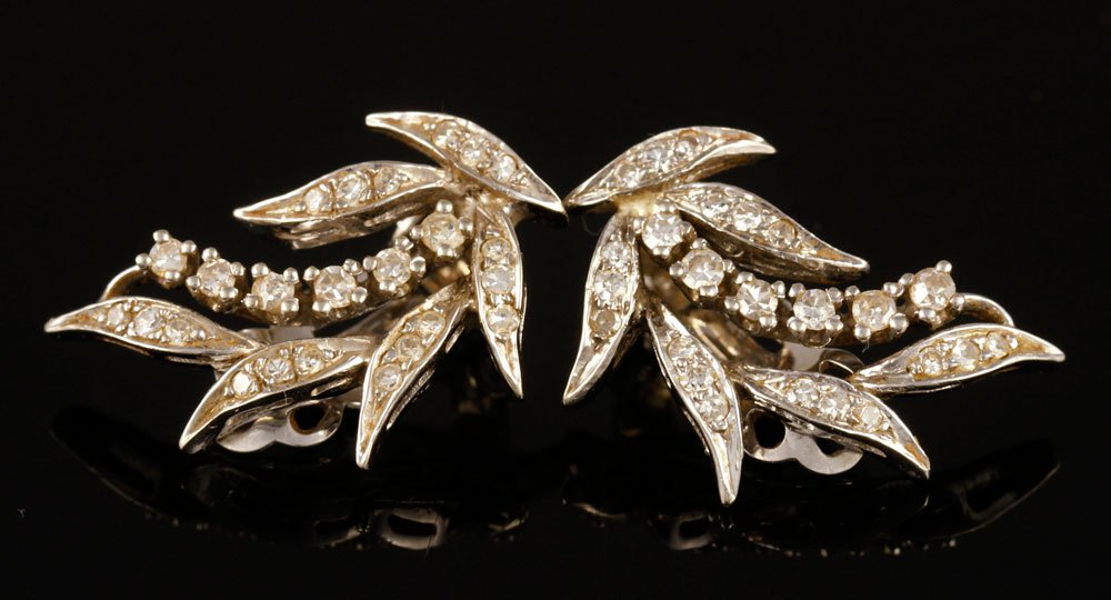 Pr. 14K Gold and Diamond Earrings (1 of 3)