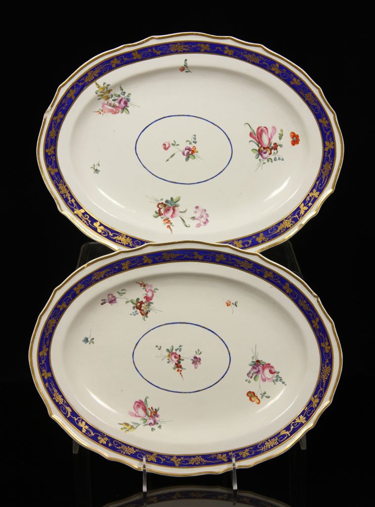 Pr. Royal Crown Derby Platters (1 of 4)