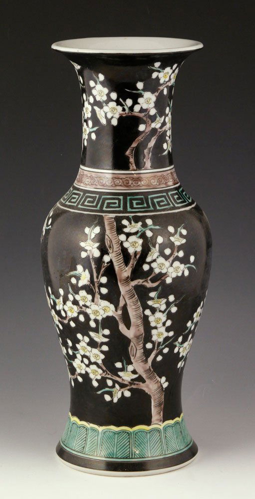 Chinese Famille Verte Vase: Famille Verte vase, Chinese, 14 1/2" h x 6" w. Provenance: From the estate of the late Harry Reed Everson, an avid collector from Marblehead, Massachusetts.