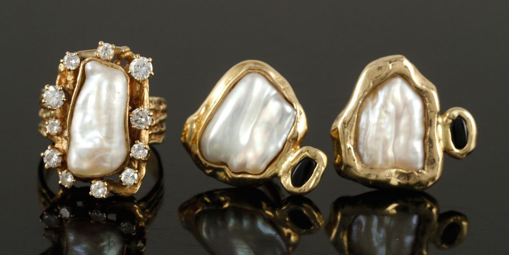 14K Gold and Abalone Jewelry: Lot of 14K gold jewelry, to include: pair of abalone earrings; and ring with diamonds and abalone, eleven diamonds approximately 3/8 carats, size 6 1/4; approximately 21 grams TW. Provenance: From a M