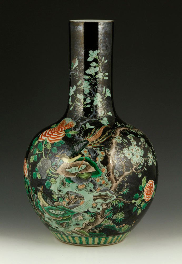 Chinese Famille Verte Bottle Vase (1 of 7)