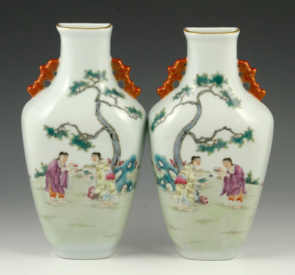 Pr. Chinese Qing Dynasty Famille Rose Wall Vases (1 of 8)