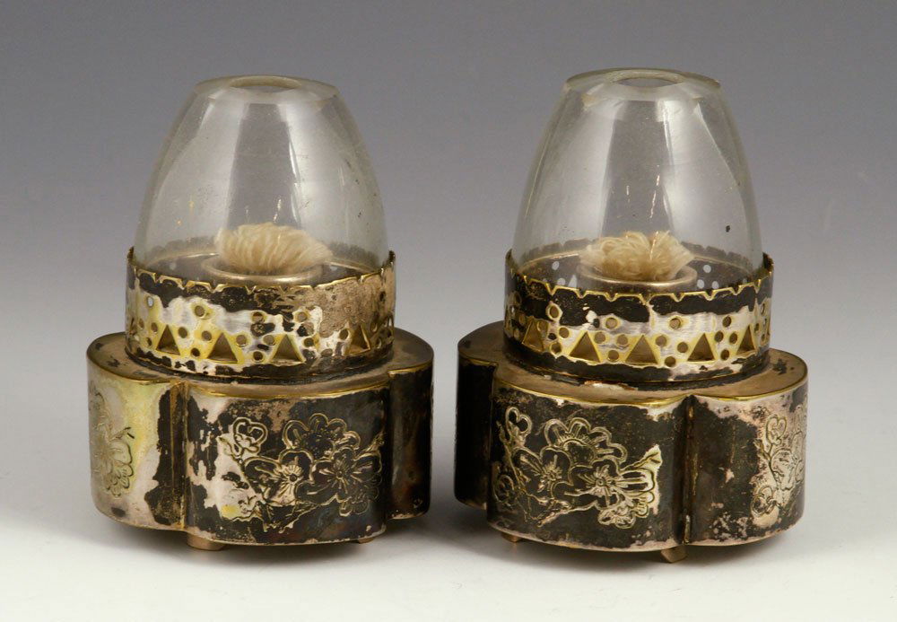 Two Chinese Export Silver Lamps (1 of 4)