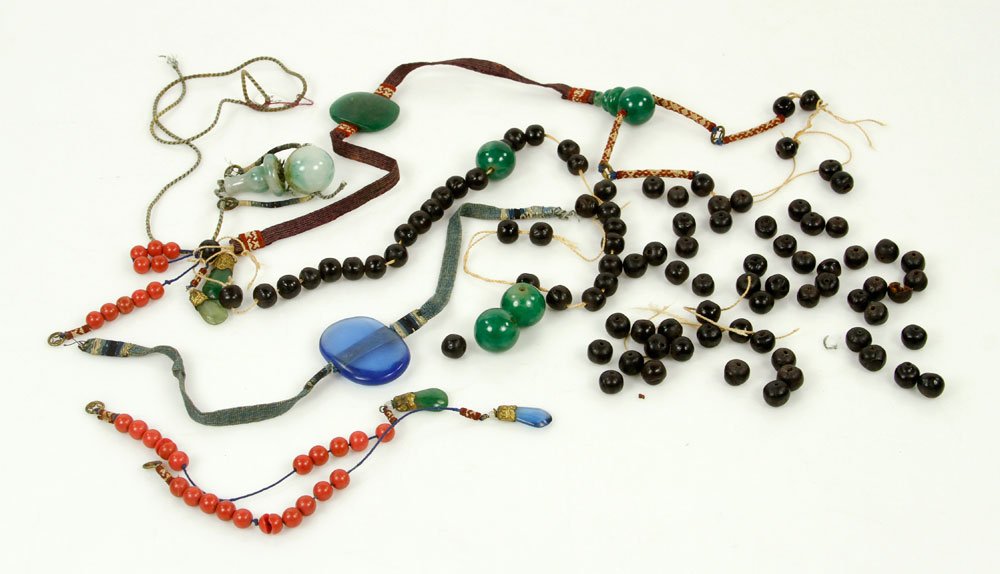 Chinese Late Qing Dynasty Necklace Beads (1 of 4)