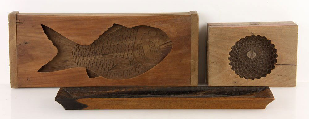 Three Carved Japanese Hardwood Items (1 of 4)