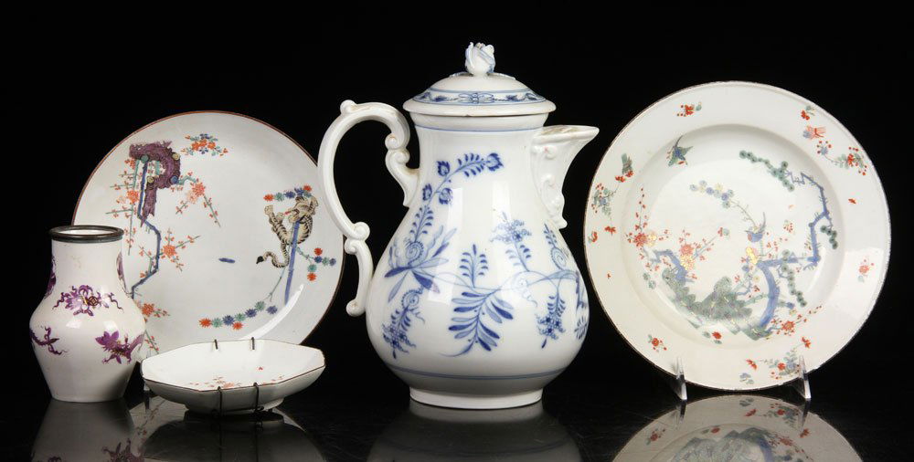 Five Meissen Pieces: Five 19th century Meissen porcelain items, to include: one blue and white covered pot, 10 3/4" h; purple decorated gourd vase, with dragon motif; three chinoiserie plates. Provenance: from a Massachus