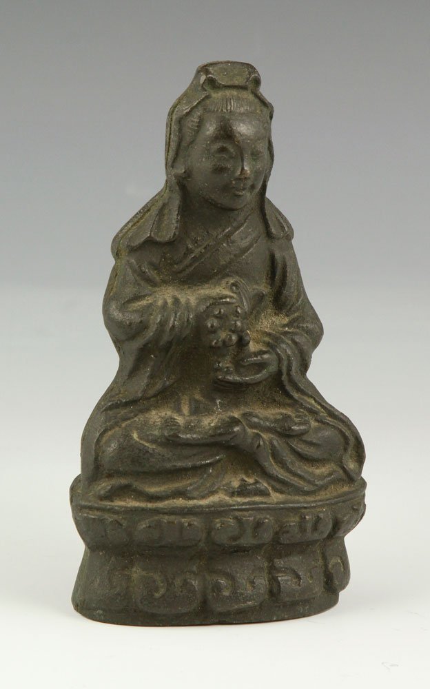 Chinese Bronze Buddha: Chinese Ming dynasty Buddha, bronze, 5" h. Provenance: from the lifelong collection of a Kansas City, Missouri family.