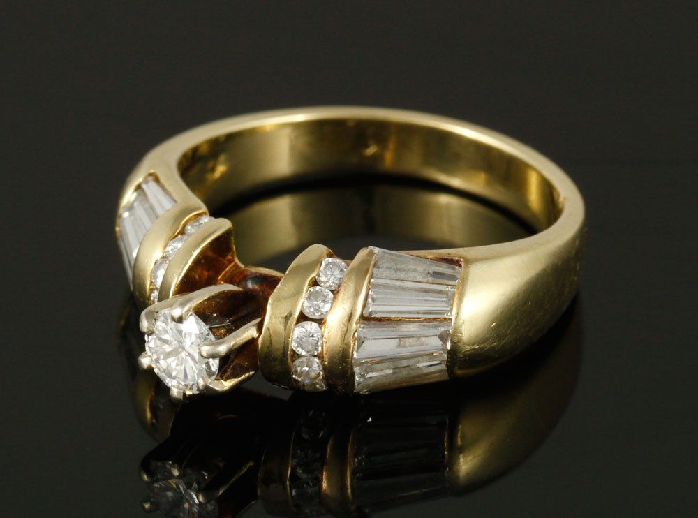 Ladies' 14K Gold and Diamond Solitaire Ring (1 of 4)