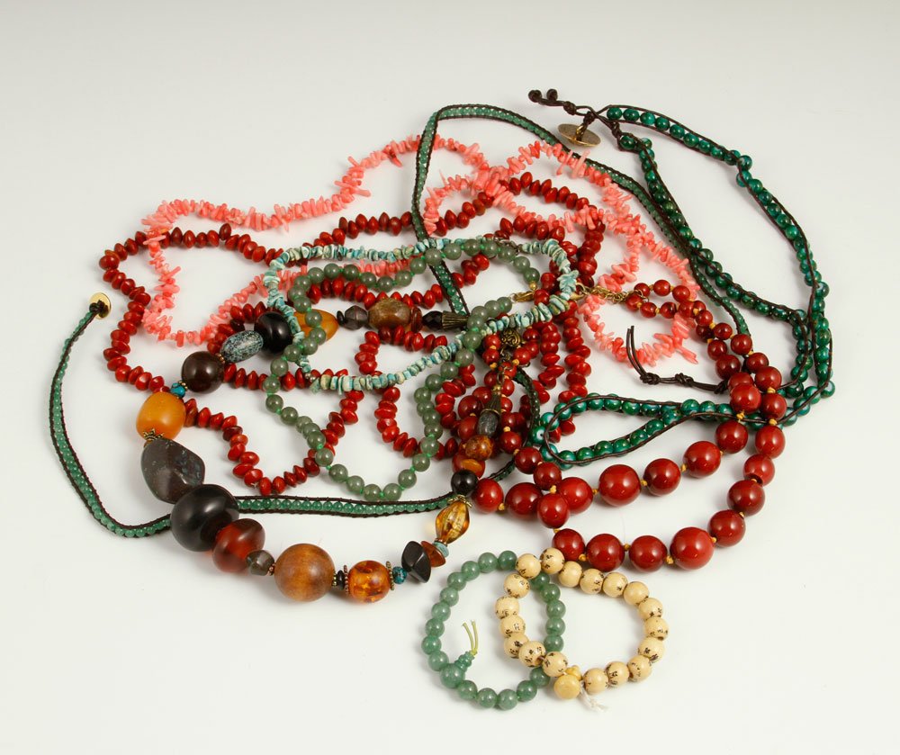 Lot of Beaded Necklaces and Bracelets (1 of 5)