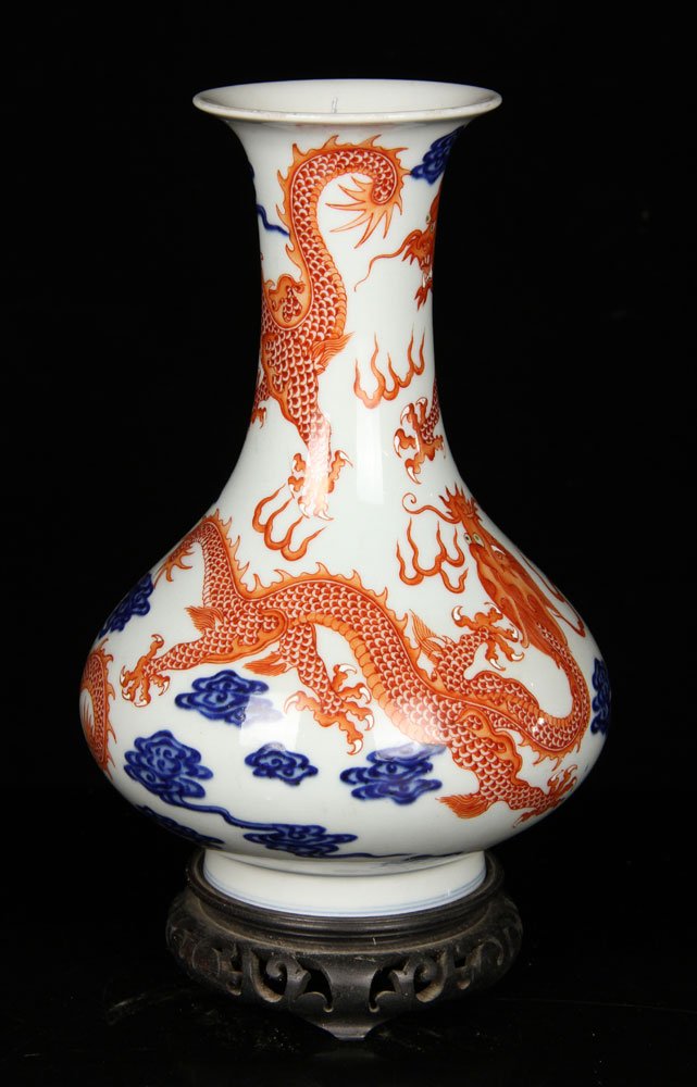 Chinese Blue and Red Dragon Vase (1 of 4)
