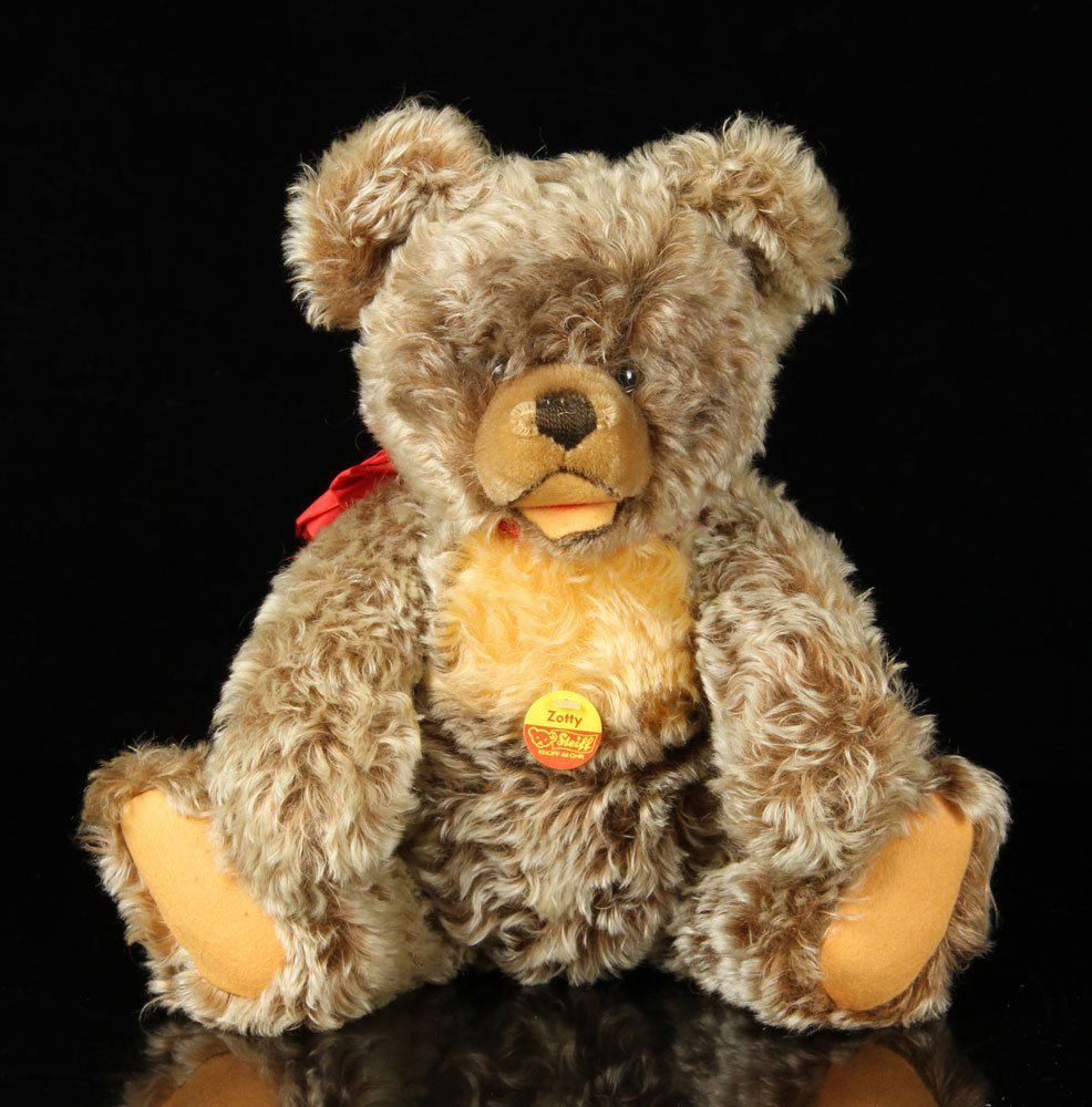 Steiff/Zotty Teddy Bear (1 of 4)