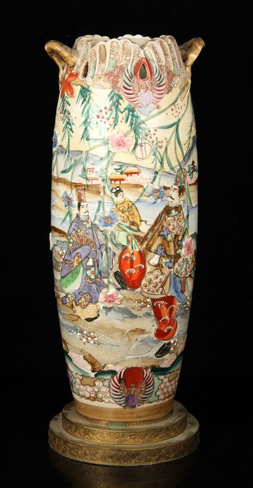 Japanese Satsuma Vase (1 of 5)