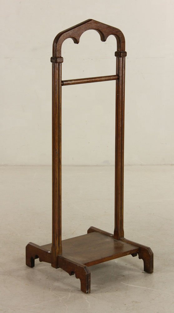 Gentleman's Valet Stand (1 of 3)