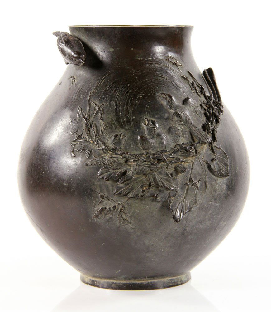 Korean Bronze Vase (1 of 5)