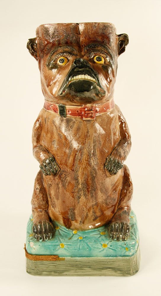 19th C. English Majolica Figural Umbrella Holder: English Majolica umbrella holder, 19th century, pottery, in English Bulldog design, 21" h x 10" w x 10 1/2" d. Provenance: From the collection of Gilbert Pelham, former Manhattan antiques dealer.