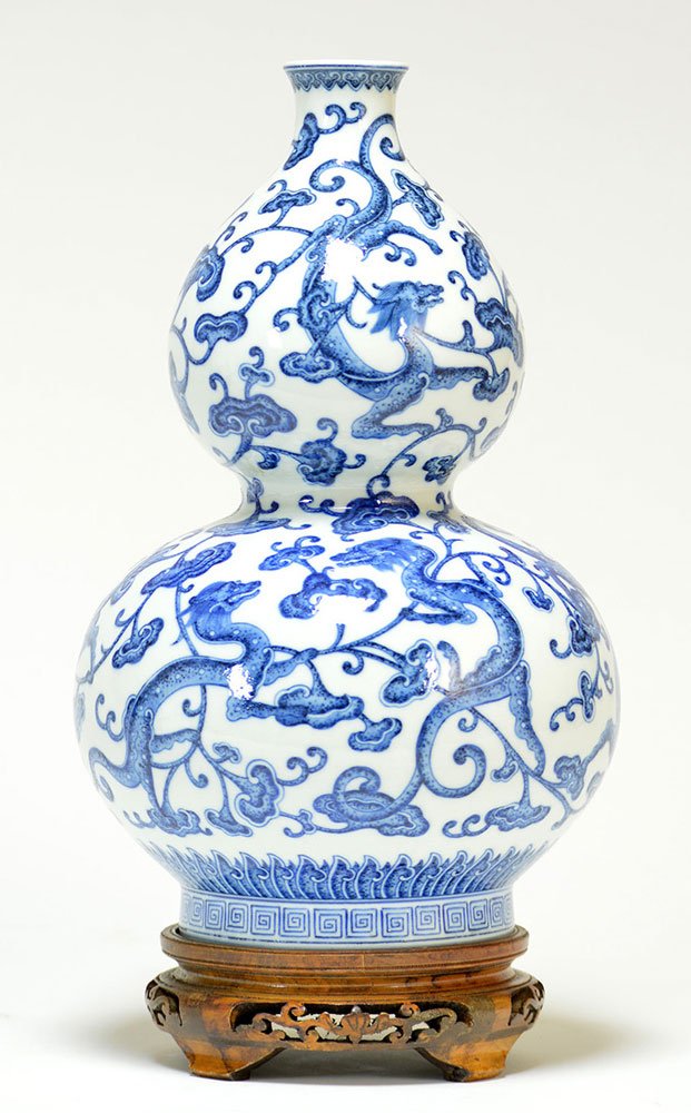 Rare Chinese Chi-Dragon Double Gourd Vase (1 of 9)