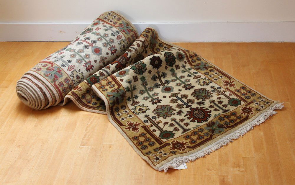 Semi Antique Mahal Carpet Runner (1 of 4)