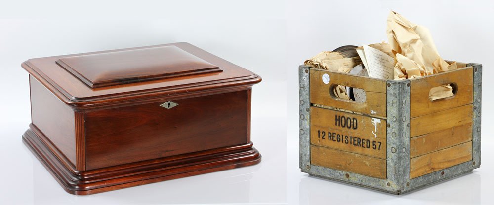 Mira Music Box with Discs (1 of 10)