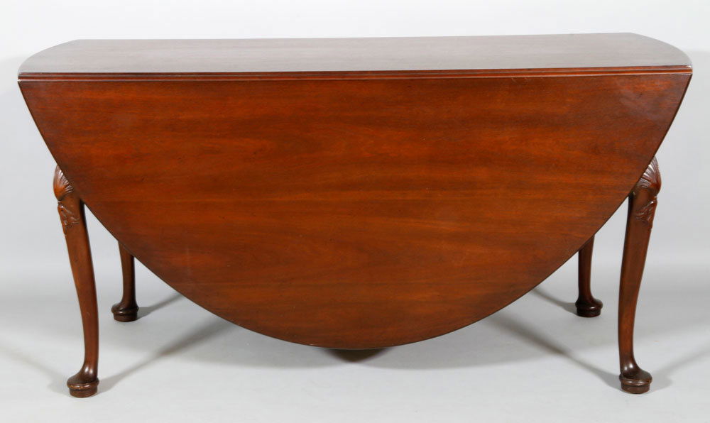 Kittinger Queen Anne Style Dining Table (1 of 3)