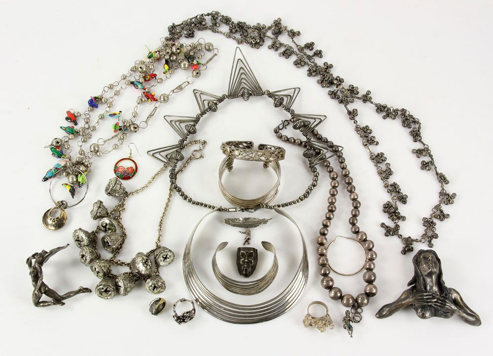 Lot of Silver Jewelry (1 of 5)
