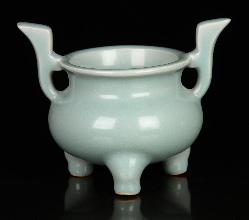 Chinese Blue Glazed Censer (1 of 4)