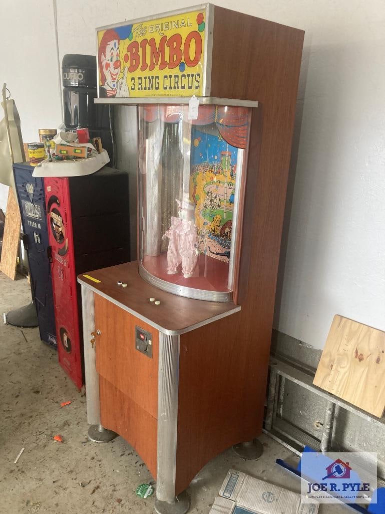Vintage Original Bimbo 3 Ring Circus Arcade Machine 72 x 27 x 24 as found: Vintage Original Bimbo 3 Ring Circus Arcade Machine 72 x 27 x 24 as found ** Offered with reserve. **