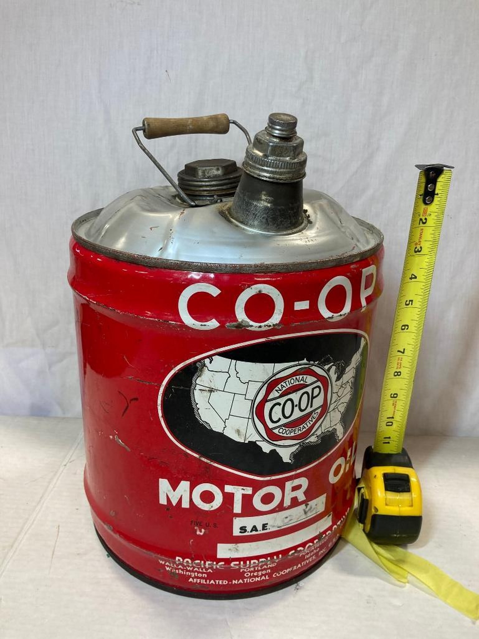 1920's "Co-Op Motor Oil" 5 Gallon Pour Tin Can (1 of 3)