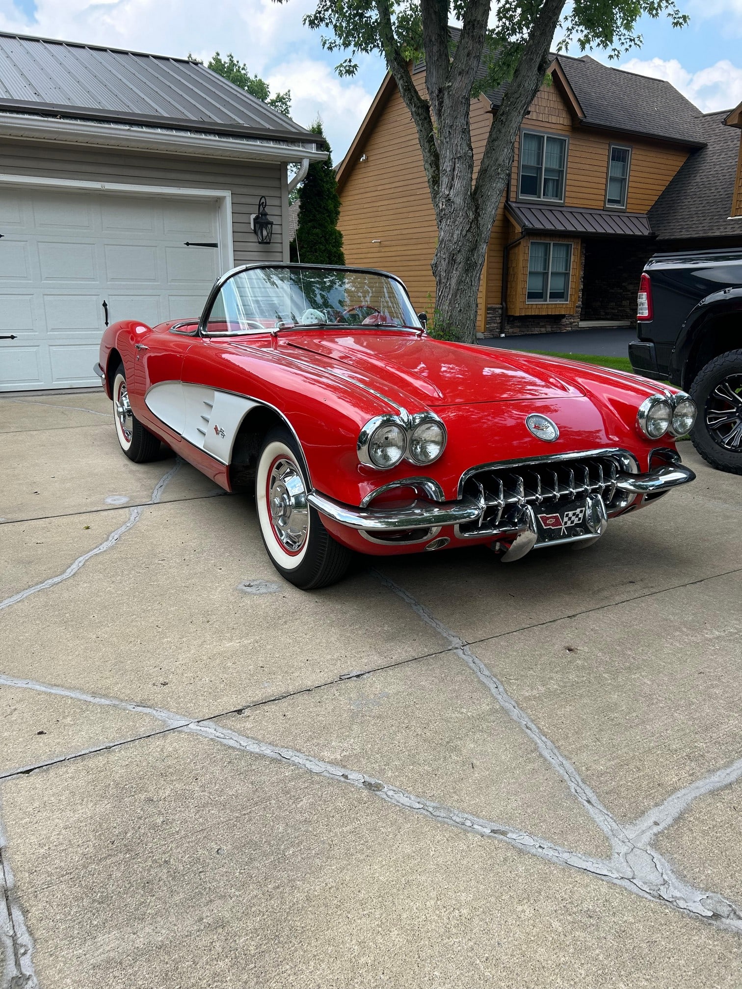 1960 Chevrolet Corvette Convertible, 4 Speed Manual, 328 CID Small Block (1 of 14)