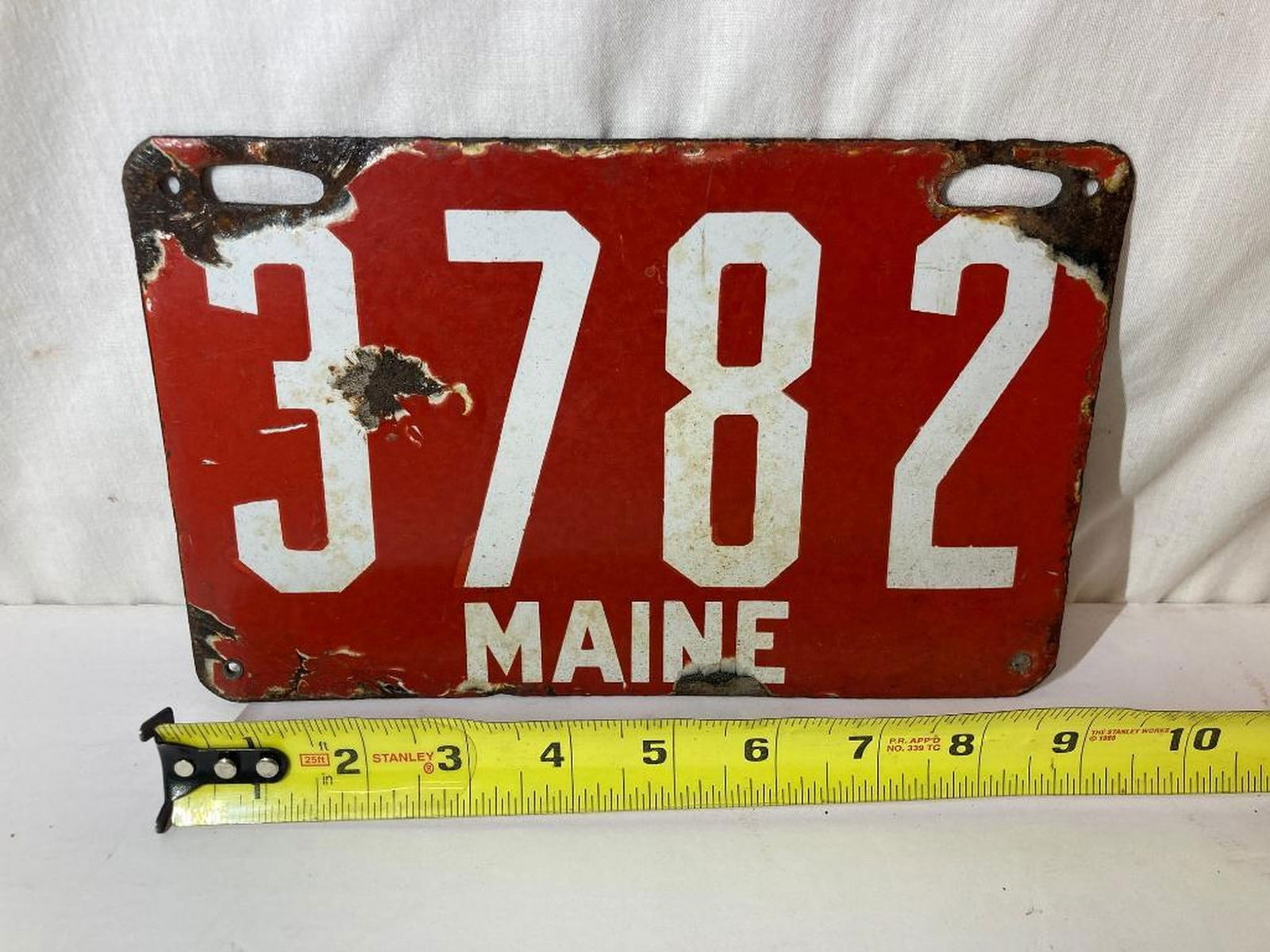 1911 "Maine 3782" Porcelain License Plate: 1911 "Maine 3782" Porcelain License Plate