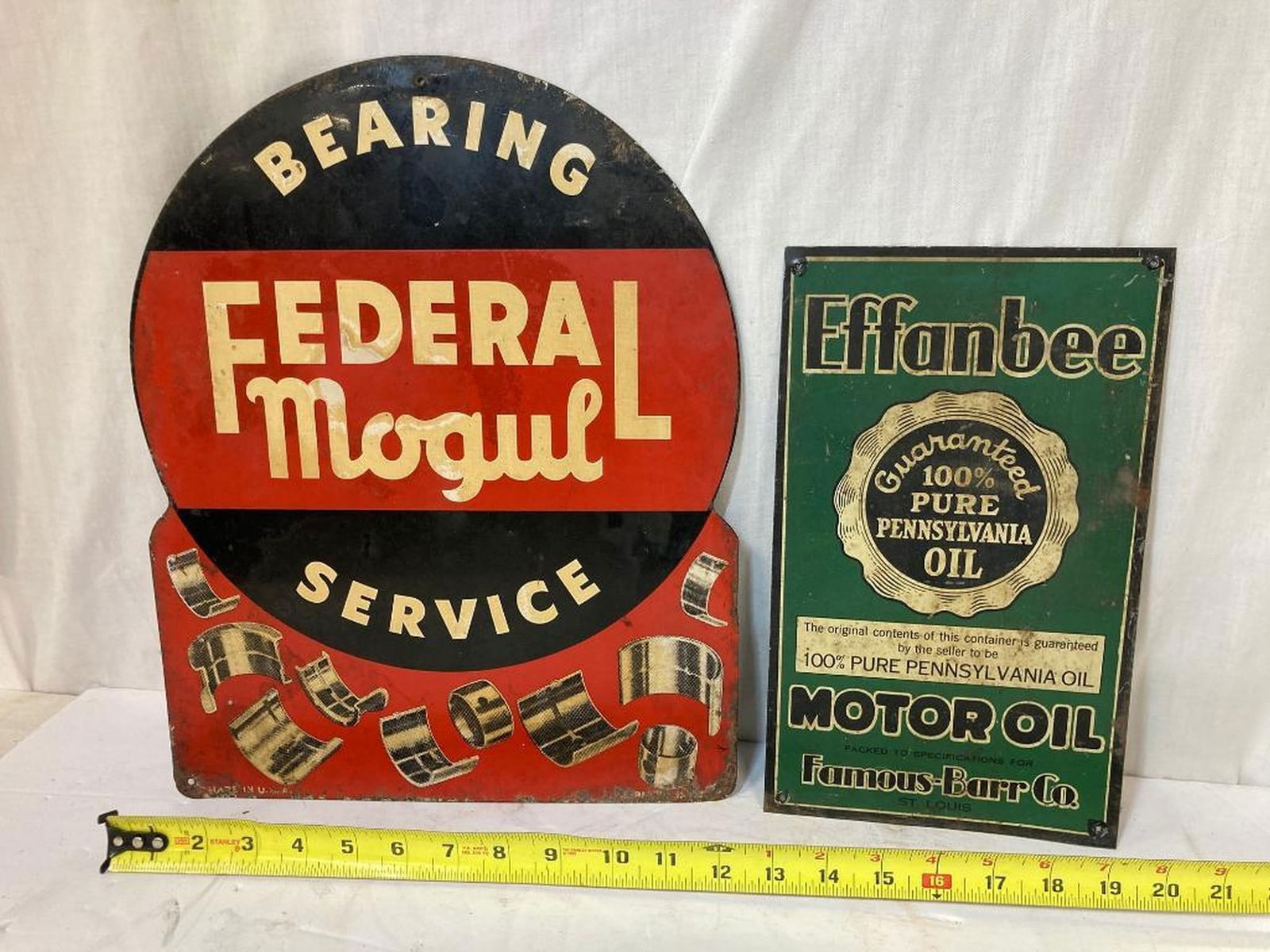 Vintage "Federal Mogul Bearing Service" and Effanbee Motor Oil Tin Signs (1 of 4)