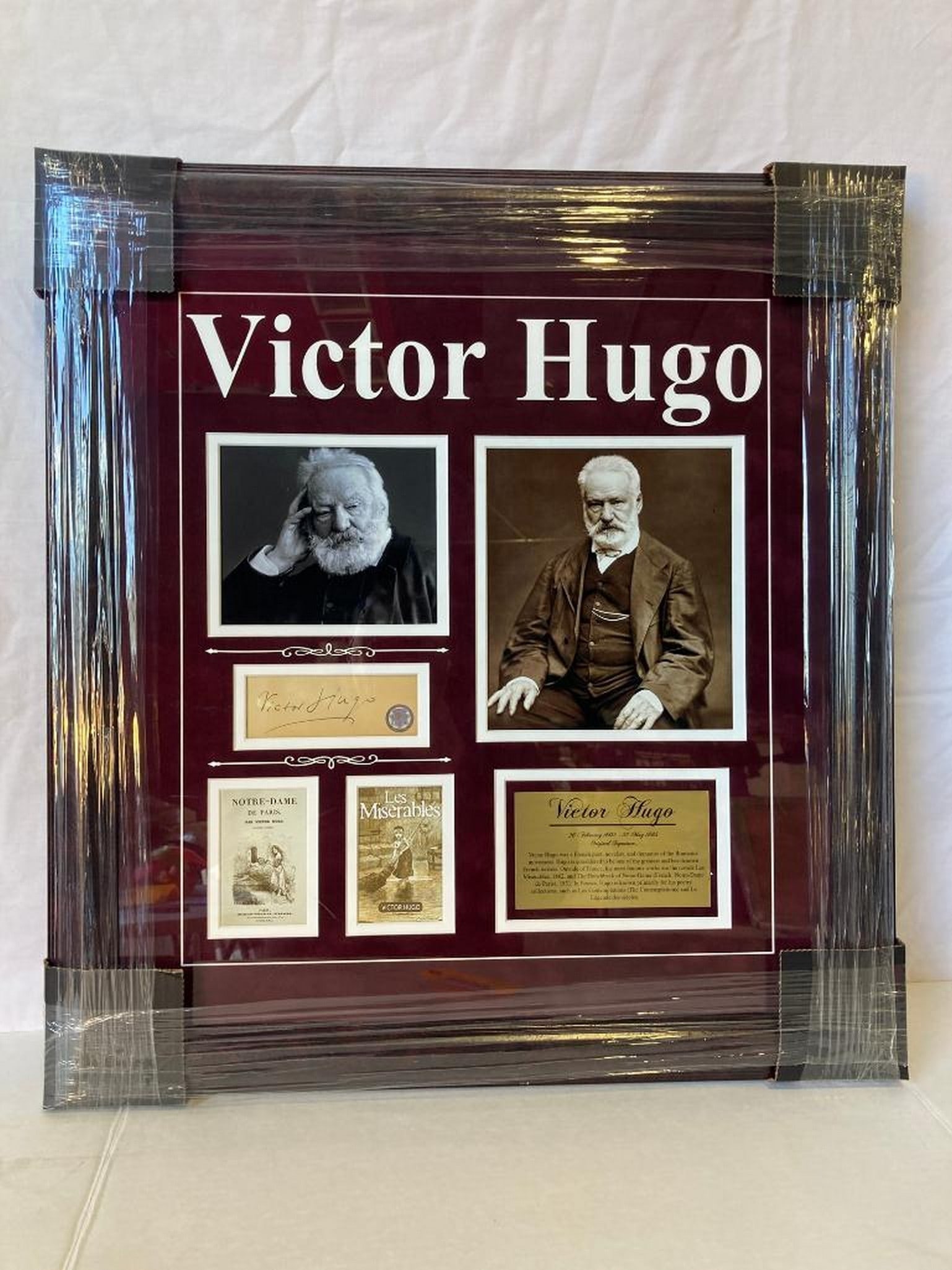 Victor Hugo Signed Cut Photo Frame (1 of 4)