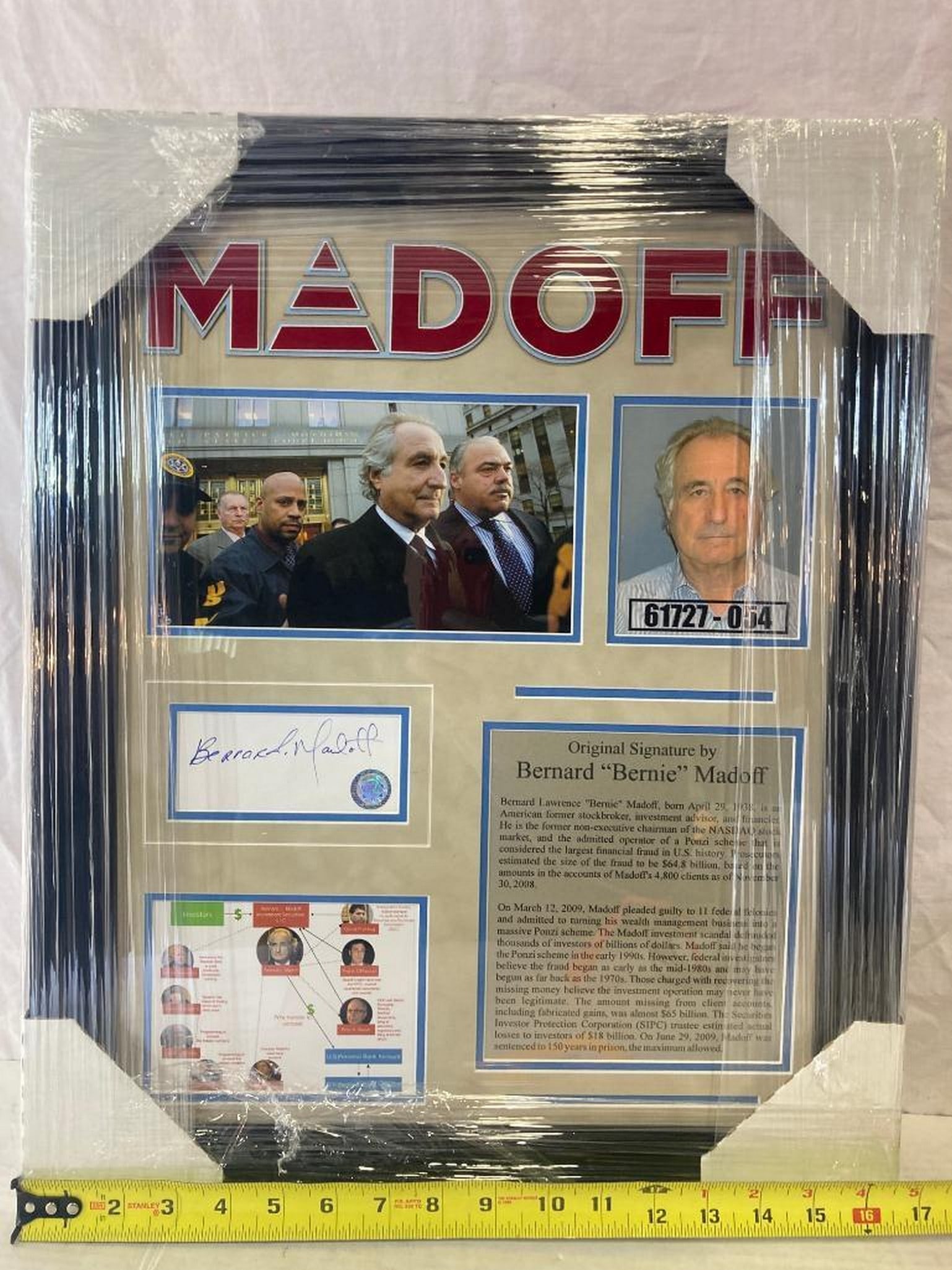 Bernie Madoff Signed Cut Photo Frame: Bernie Madoff Signed Cut Photo Frame