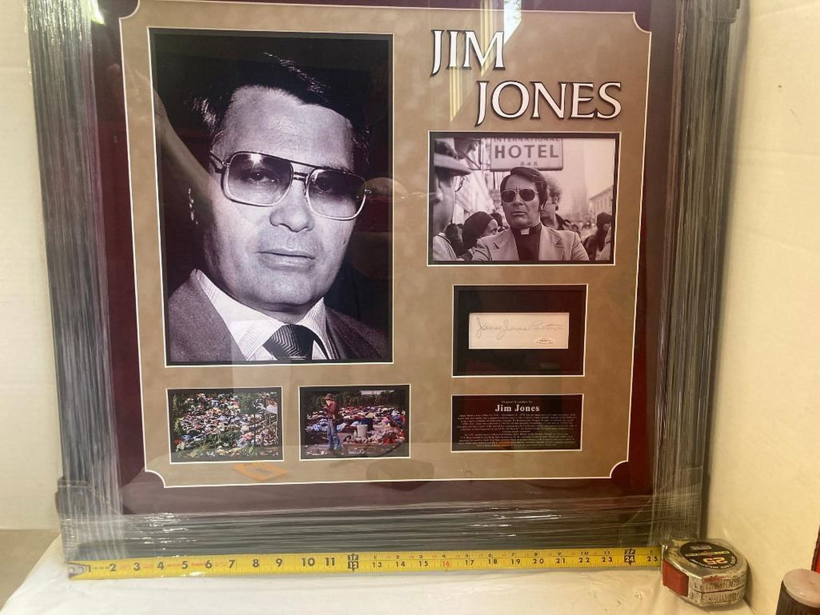 Jim Jones Signed Cut Photo Frame (1 of 4)