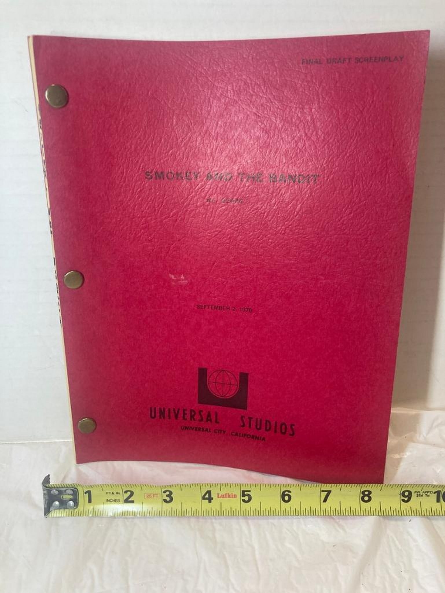 Smokey & The Bandit I Script COA: Smokey & The Bandit I Script COA