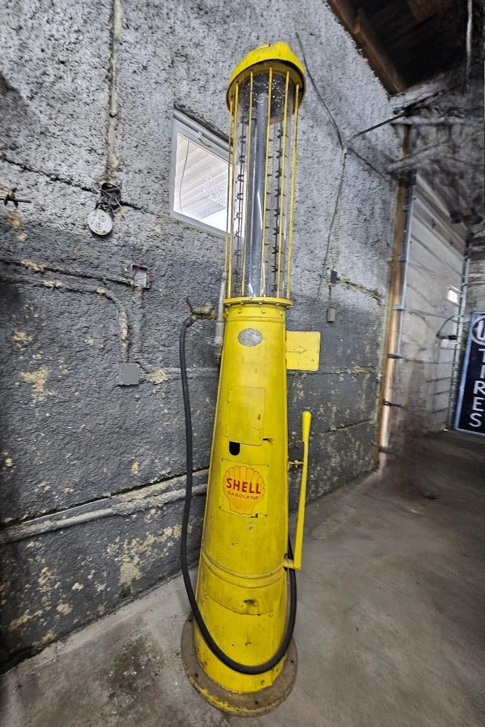 Shell Visible Gas Pump (1 of 6)
