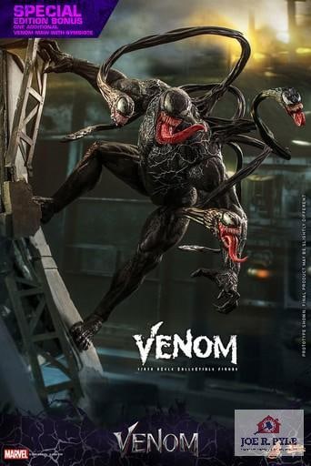 Hot Toys MMS590 "Venom" Action Figure (1 of 3)