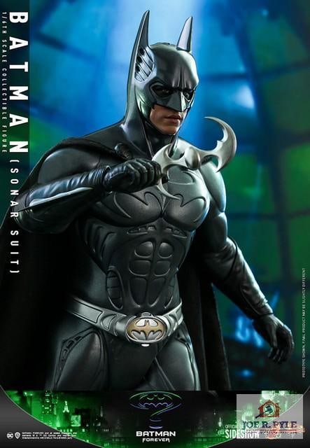Hot Toys MMS593 "Batman Forever-Sonar Suit" Action Figure (1 of 3)