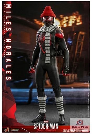Hot Toys VGM46 "Miles Morales Videogame" Action Figure: Hot Toys VGM46 "Miles Morales Videogame" Action Figure