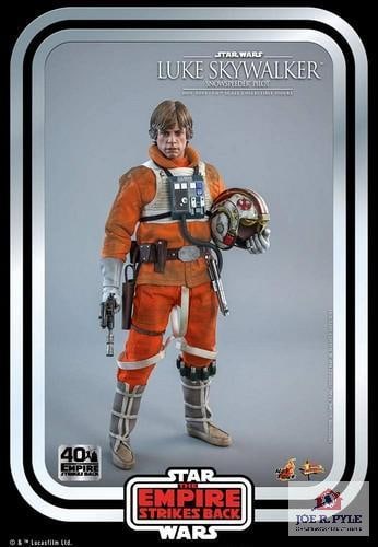 Hot Toys MMS585 "Snowspeeder Luke" Action Figure: Hot Toys MMS585 "Snowspeeder Luke" Action Figure