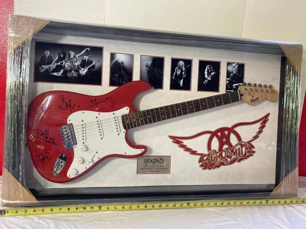 Aerosmith Signed Fender Squier Bullet Strat Guitar Photo Frame 42 x 34 x 8 (1 of 4)