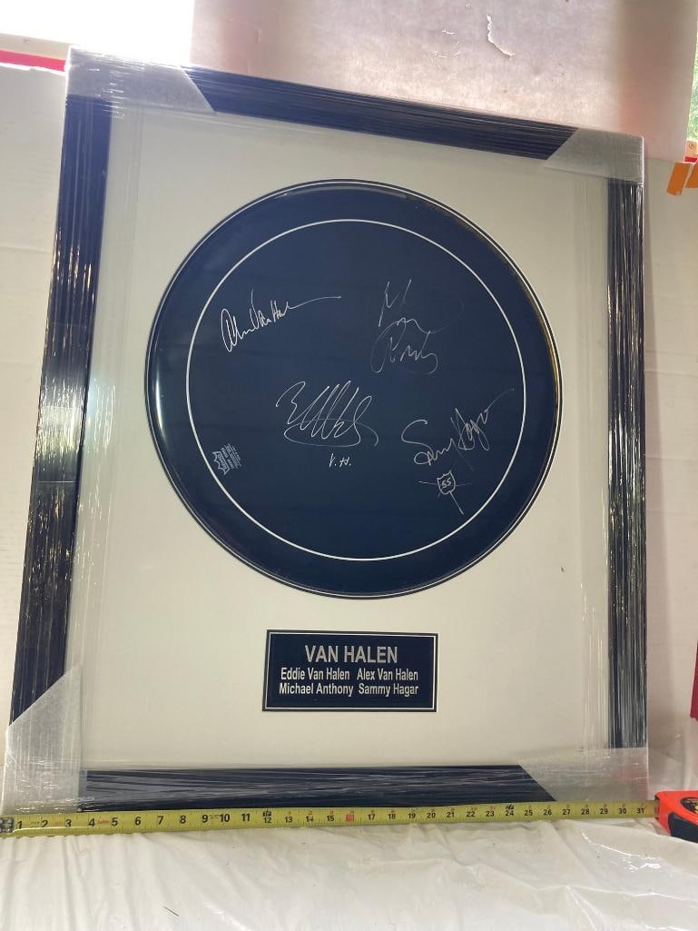 Van Halen Signed Remo Drumhead Photo Frame 32 x 38 x 6 (1 of 3)