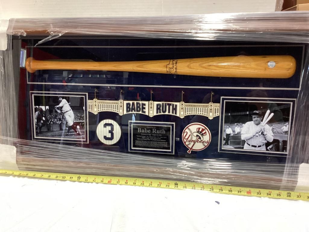 Babe Ruth Signed Bat Photo Frame (1 of 4)