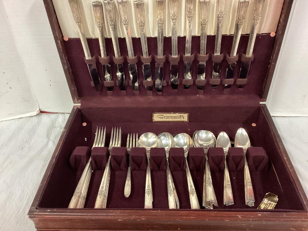 1920's "Community" 48 Piece Flatware Utensil Set w/Box Case (1 of 4)