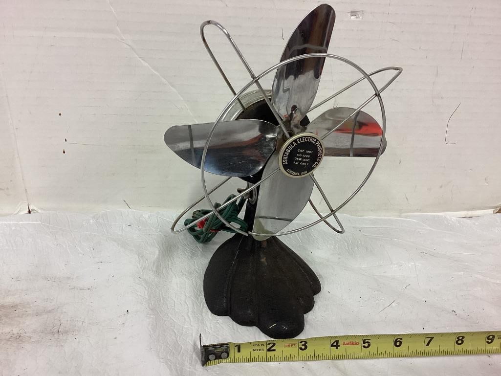 1920's "Ashtabula,OH Electric Company" Desk Fan 9" : 1920's "Ashtabula,OH Electric Company" Desk Fan 9"
