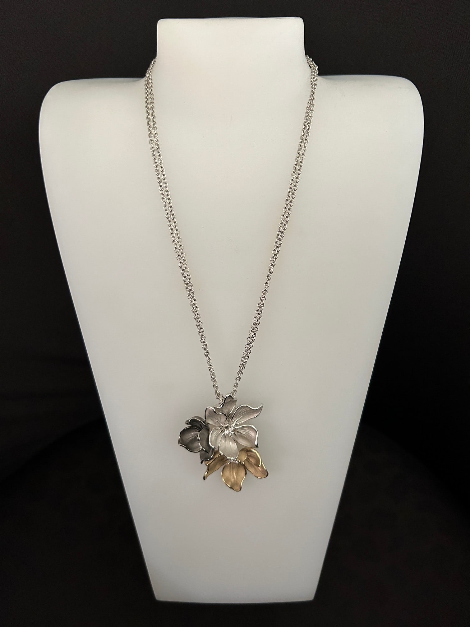 AnnaMarie Cammilli 18K white & yellow gold with Black Rhodium and Diamonds: Italian Designer AnnaMarie Cammilli 18K white & yellow gold with Black Rhodium and Diamonds, worn as a Pendant or Brooch 0.27 cts diamonds