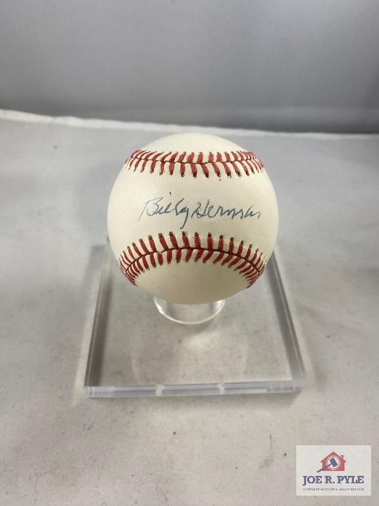 Billy Herman Signed Baseball - no COA (1 of 2)