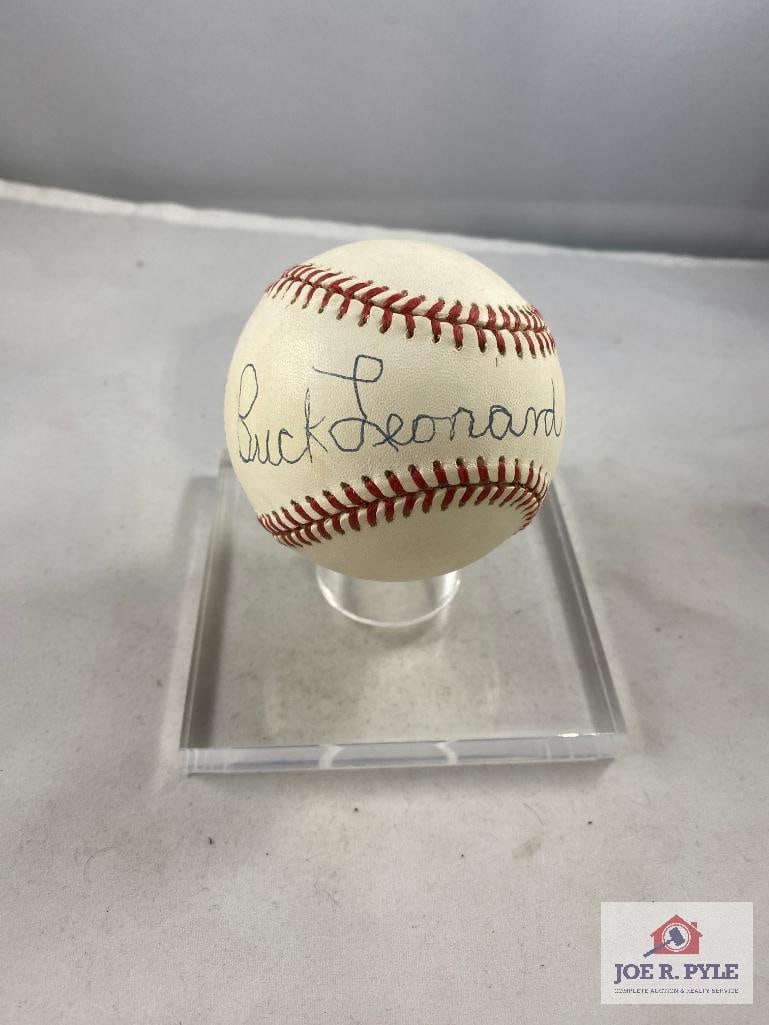 Buck Leonard Signed Baseball - no COA (1 of 2)